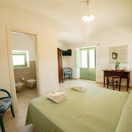 Bed and Breakfast Coppola Di Seta Locorotondo Exterior foto